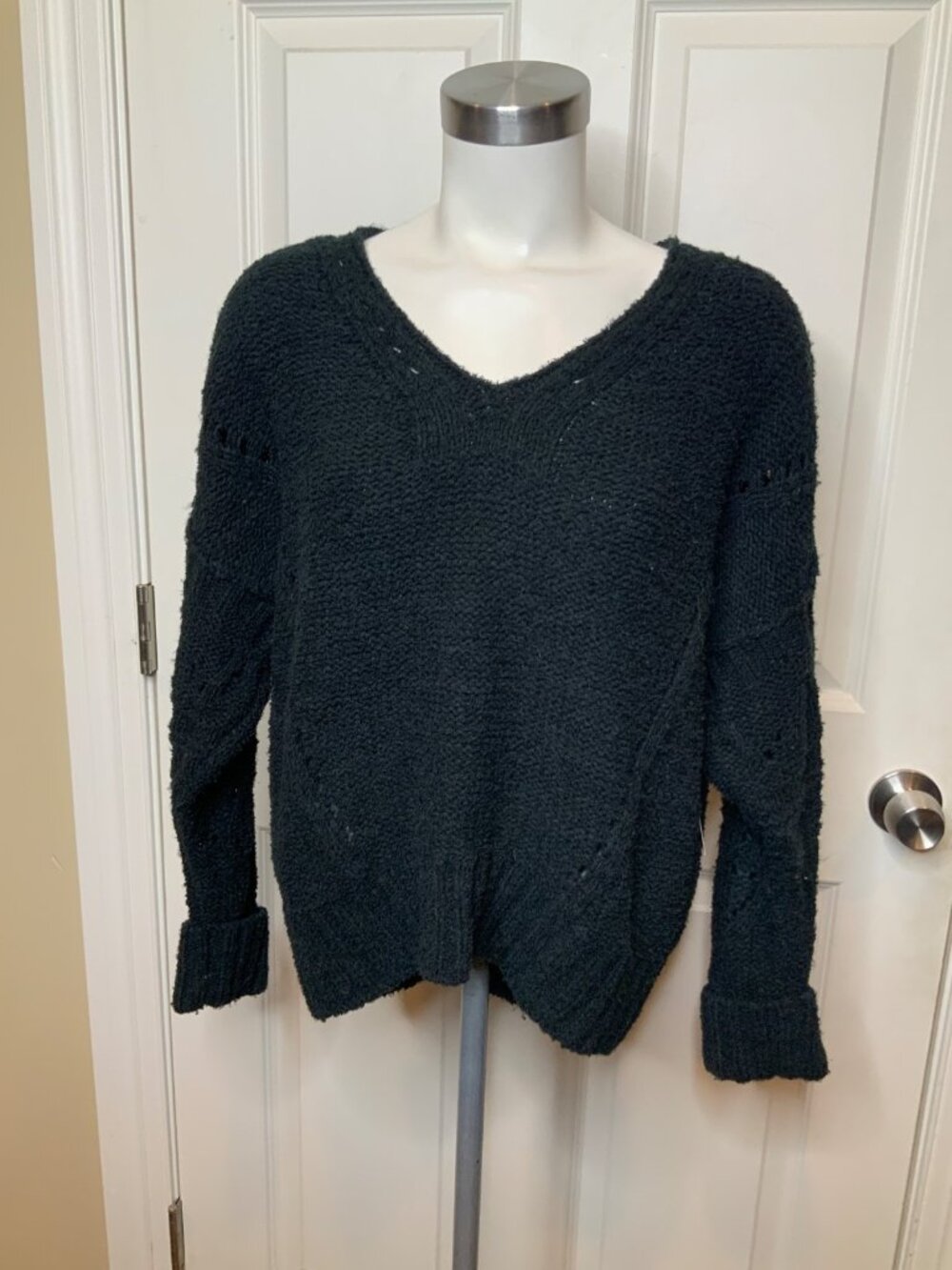 Pilcro Anthropologie Black Ribbed Knit Oversized V-Neck Sweater, Size XS